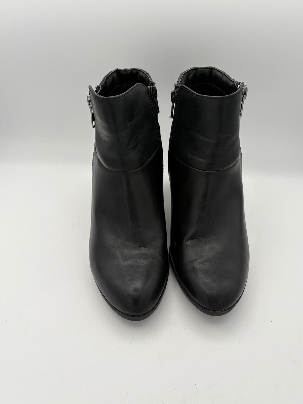 Women’s Laura Ashley Size 8 Black Leather Ankle Boots